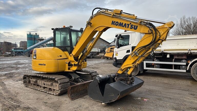 Миди-экскаватор 7т - 12т Komatsu PC80MR-5E0 with 3 excavator buckets