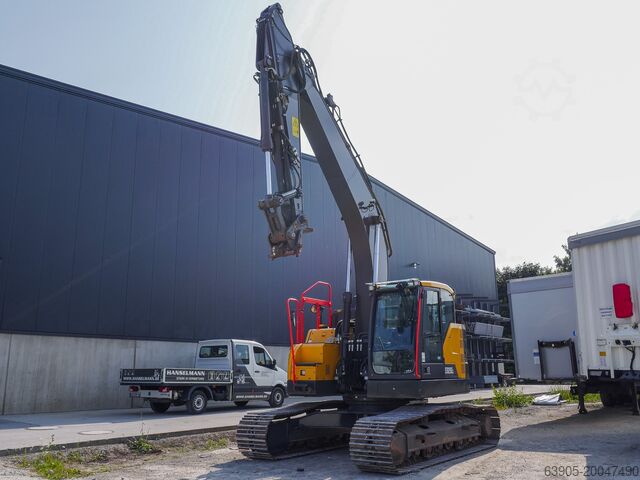 Строительная машина Volvo ECR235EL