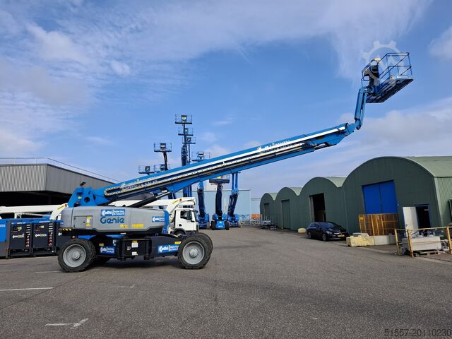 Шарнирно-телескопическая рабочая платформа Genie SX 125XC | 2018