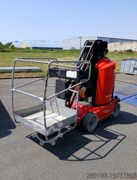 Платформа с телескопической мачтой Manitou 100 VJR Teleskopmastbühne Elektro 9,85 m