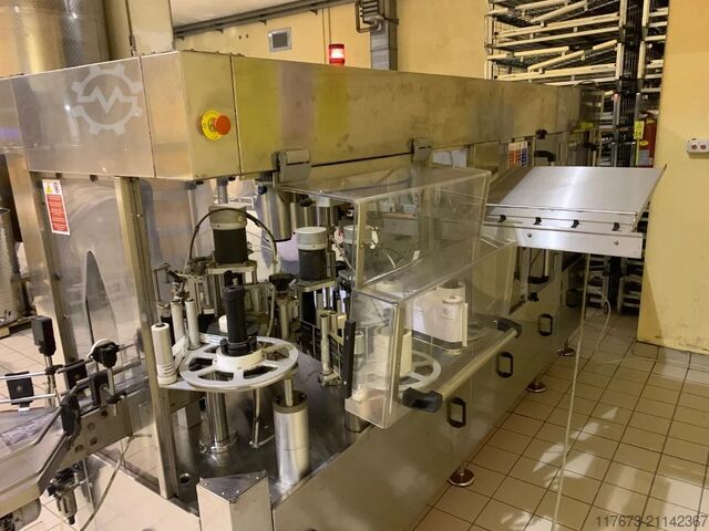 Б/у моноблочный аппарат Omar 2010 для сушки, укупорки колпачками и этикетировки – 1500 бутылок в ... Omar Srl SMPH2