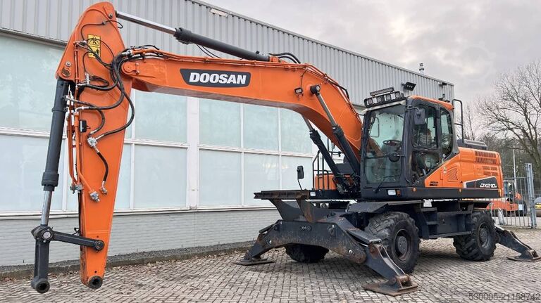 Колесный экскаватор Doosan DX 210 W-5     2020