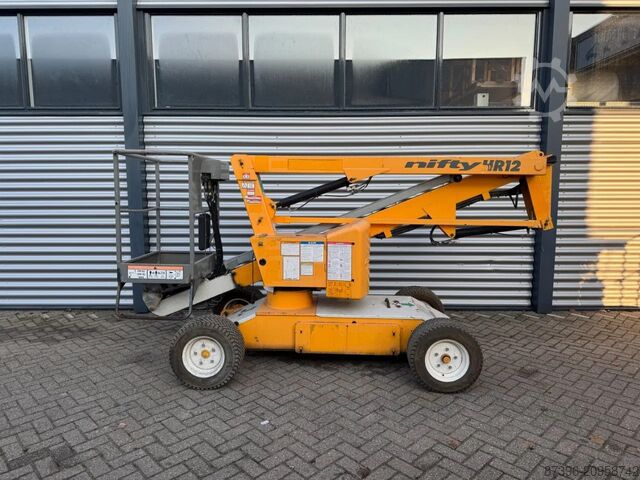 Шарнирно-телескопическая рабочая платформа Niftylift HR12NE Hoogwerker Knikarmhoogwerker