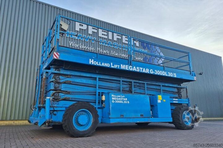 Ножничный подъемник Holland Lift Megastar G300DL30/S Diesel, 4x4x4 Drive, 33.5m Wor