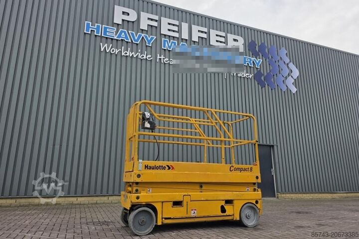 Ножничный подъемник Haulotte Compact 8 Electric, 8.2m Working Height, 350kg Cap