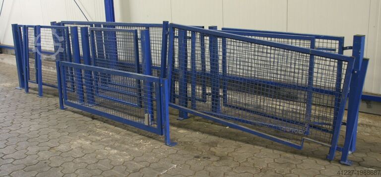 Div. Ограждение unbekannt aus Gitter