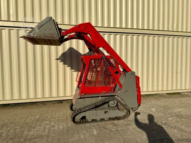 Другое BOBCAT T110 / 2016 BJ / 1.606 Stunden