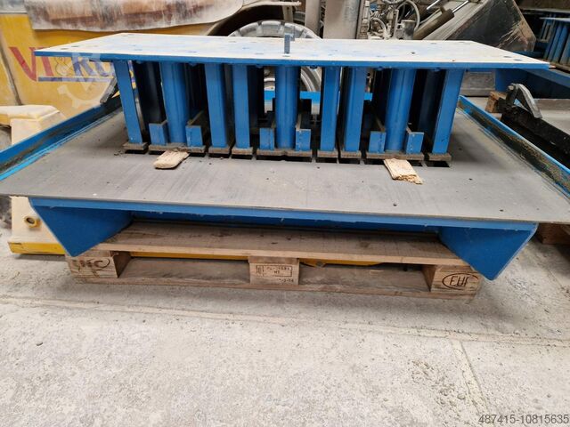 Формы для машины для бетонных изделий METALIKA 