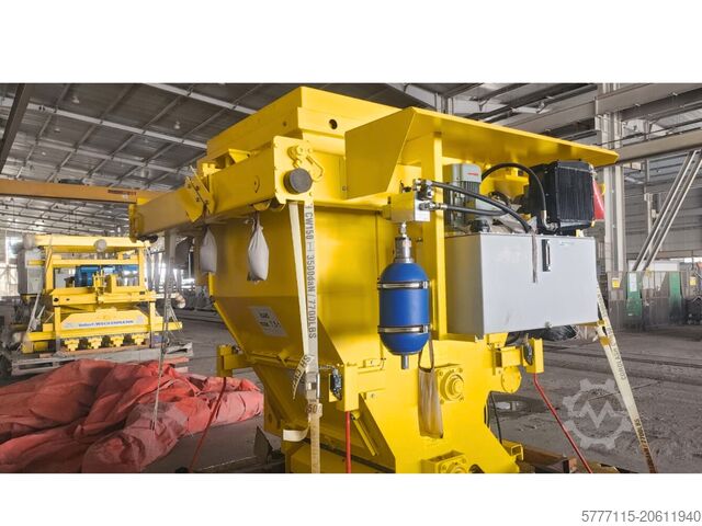 строительная машина VOLLERT URZĄDZENIE PRZECHYLNE I ROZSYPARKA BETON