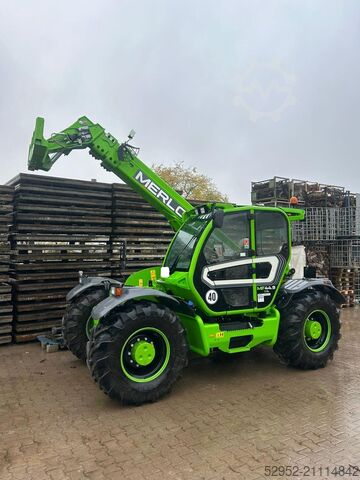 телескопический погрузчик Merlo MF 44.9 CS-170-CVTRONIC