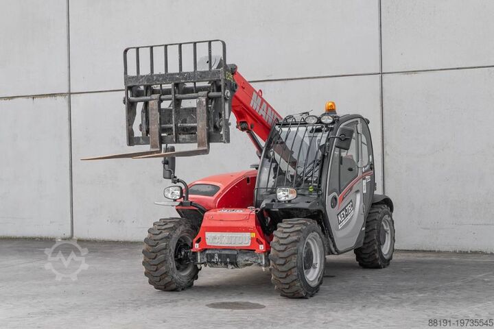 Телескопический погрузчик Manitou MT 625