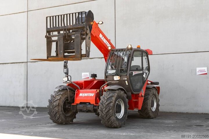 Телескопический погрузчик Manitou MHT 780