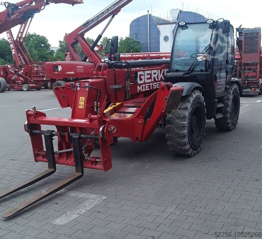 Телескопический погрузчик JCB 540-140