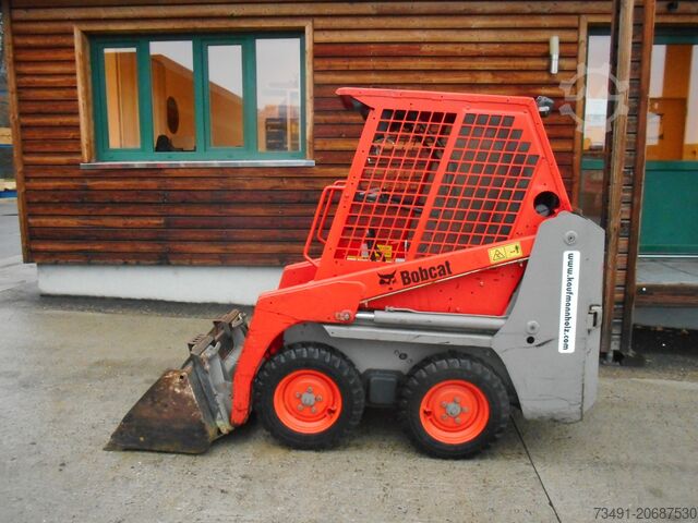 Погрузчик с бортовым поворотом Bobcat S70 ( 1.228kg ) REIFEN NEU