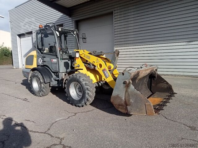 погрузчик Wacker Neuson WL44