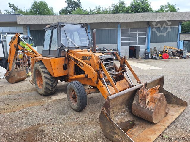 Колесный погрузчик Case 580 F Heckbagger 