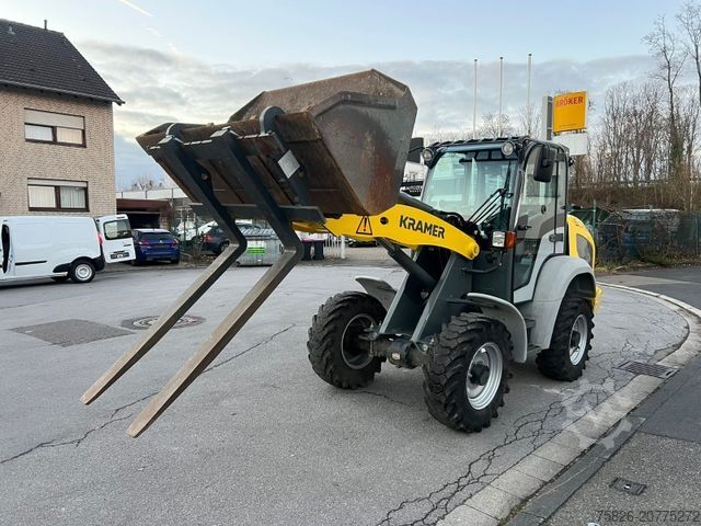 Погрузчик с колёсным шасси KRAMER 5065 Radlader *Gabel*