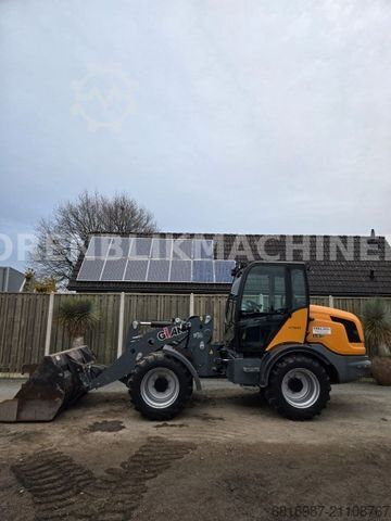 Погрузчик с колёсным шасси Giant GIANT V761T