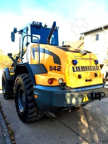 Погрузчик с колёсным шасси LIEBHERR L 542 kein 524 538 546 gute