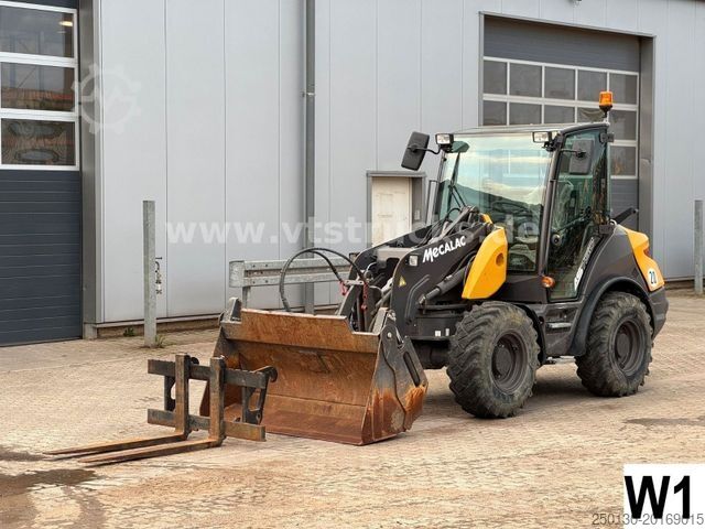Погрузчик с колёсным шасси MECALAC AS 750 Gabel + Schaufel