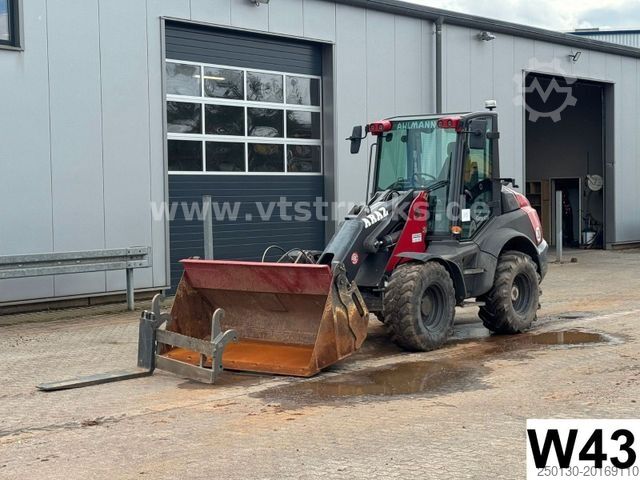 Погрузчик с колёсным шасси MECALAC AF 1200 4x4 Gabel Schaufel erst 1.876 Std