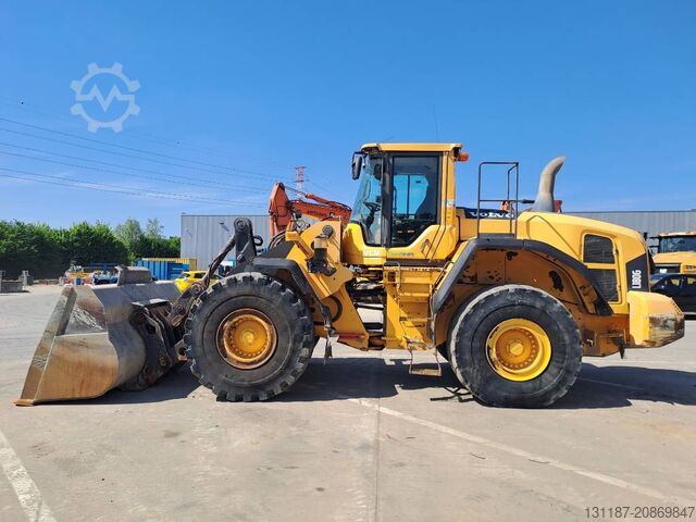 погрузчик Volvo L180G