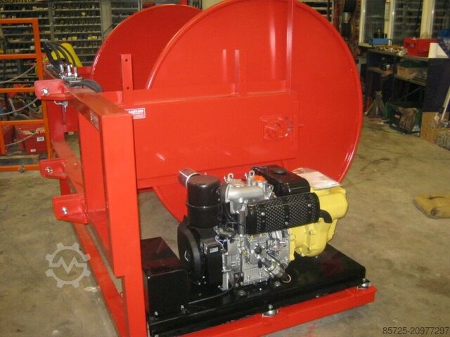 AGM haspel met pomp AGM haspel met pomp