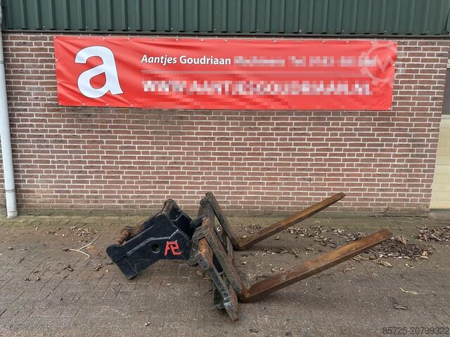 Вилочный захват для поддонов  S60