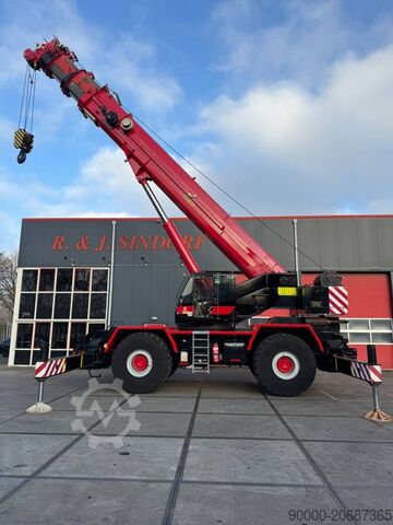 Вездеходный кран Terex RT 100