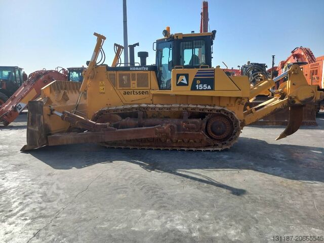 Нивелировочная машина Komatsu D155A-6R (4 pcs available in Abu Dhabi)