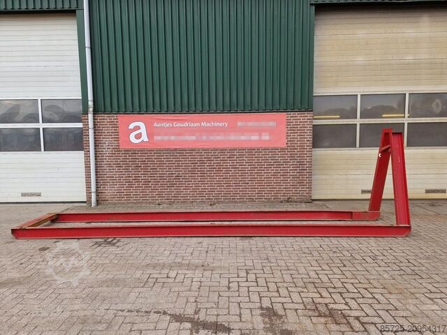 Деталь шасси  