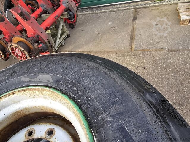 2010 HANKOOK GOOD YEAR. 425/65 R 22.5 HANKOOK GOOD YER. 425/65 R 22.5