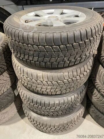Колеса с комплектом шин Bridgestone *Mercedes velgen 17 inch met Bridgestone banden...