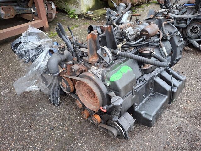 Двигатель MERCEDES-BENZ OM906hLA [280HP]  [Euro 3]