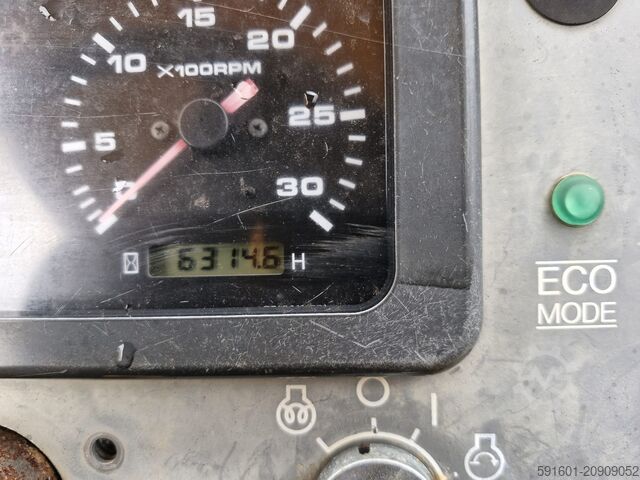 однобарабанный каток SAKAI SV525TF