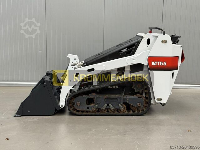 Гусеничный погрузчик Bobcat MT 55