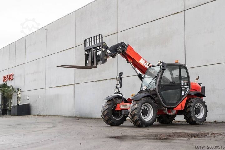 Сельскохозяйственный телескопический погрузчик Manitou MLT 629