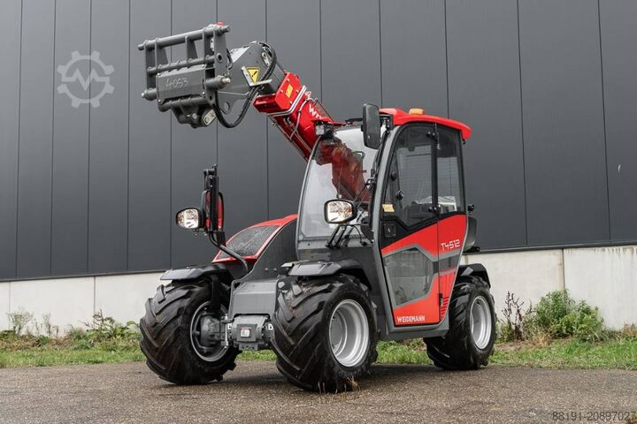 Сельскохозяйственный телескопический погрузчик Weidemann T4512