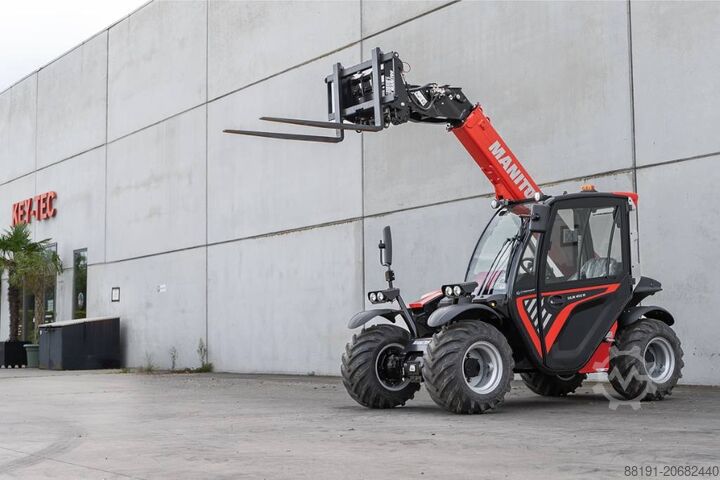 Сельскохозяйственный телескопический погрузчик Manitou ULM 412 H - Export price