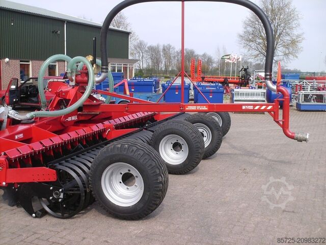 Разбрасыватель навоза  Agomac Bouwlandbemester