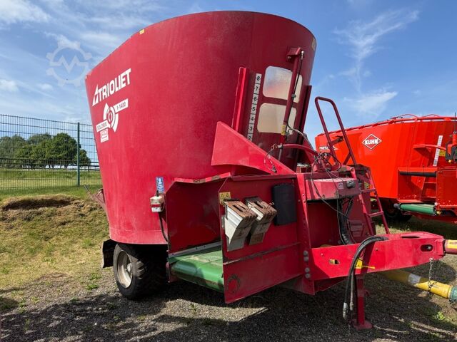 Сельскохозяйственная машина  Solomix 1-1400