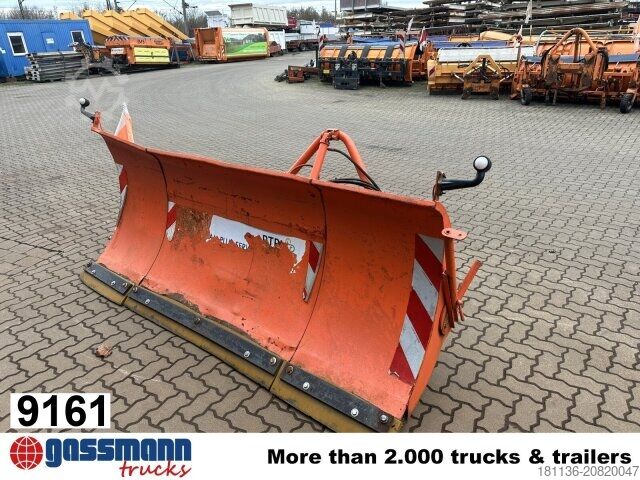 Сельскохозяйственная машина  Schneepflug