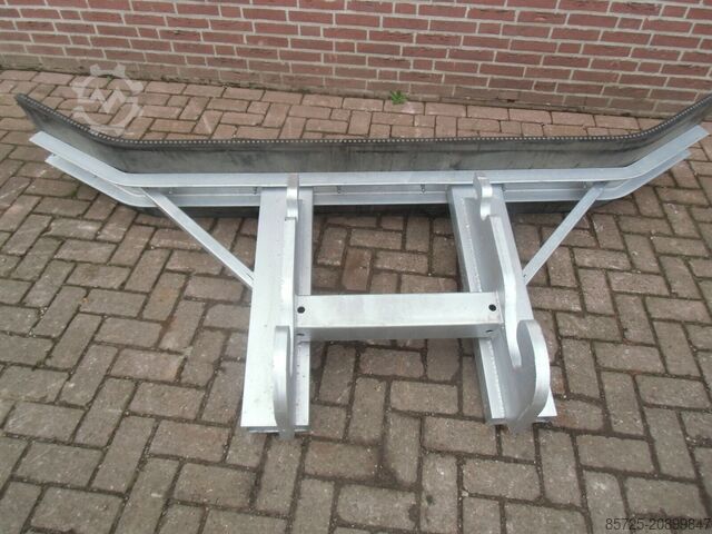 Выравнитель грунта  N4610, Rubberschuif CW 2/3