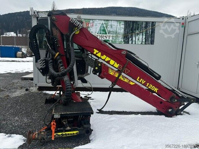 Сельскохозяйственная техника Taijfun LIV 120K