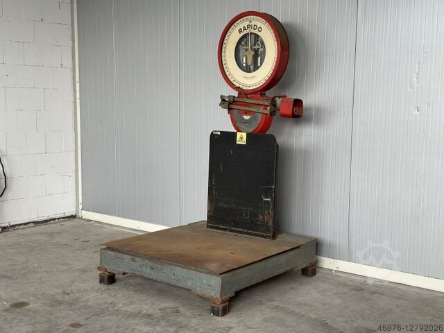 Паллетные весы Ностальгия весов Rapido-Werke / Neigungswaage / Abm.: 1.250 x 1.360 x 2.250 mm (BxTxH)