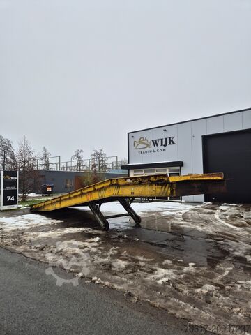 Погрузочная рампа GS International 10т 2007 года / погрузочная рампа / загрузочная эстакада Gs international 10t laadbrug/loadingramp/ verladerämpe