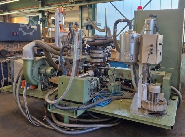 Другие машины HBM Heilsbronner Maschinenbau 3-Schicht Extrusionsanlage (komplett) auf Drehplattform + Automatikwickler
