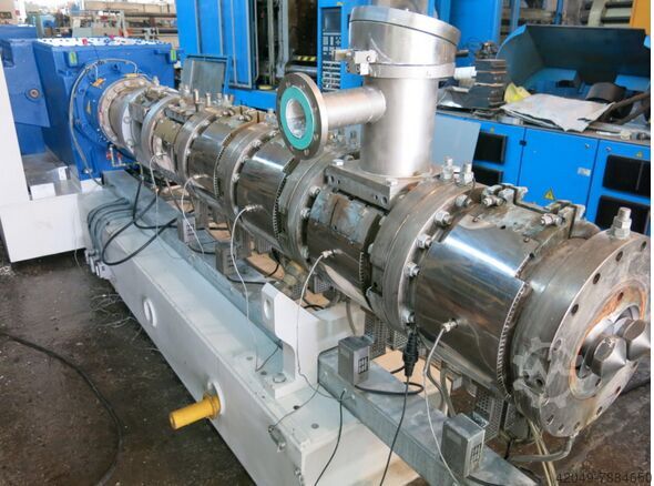 Двухшнековый экструдер Krauss-Maffei Berstorff ZE 110 R x 28D UTmi