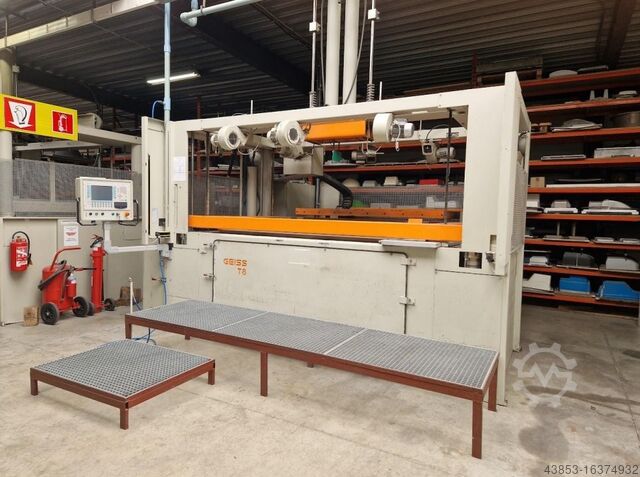Термоформовочная машина GEISS DU 2200 x 1200 T8