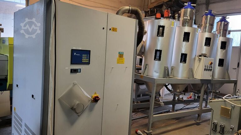 Осушитель сухого воздуха с материалозаборниками Piovan DSN521NE